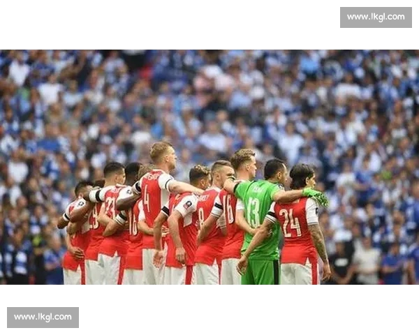 高清足球直播全程回放精彩瞬间尽在掌握球迷必备观看指南 - 副本 - 副本 - 副本 (2) - 副本 - 副本 - 副本 - 副本