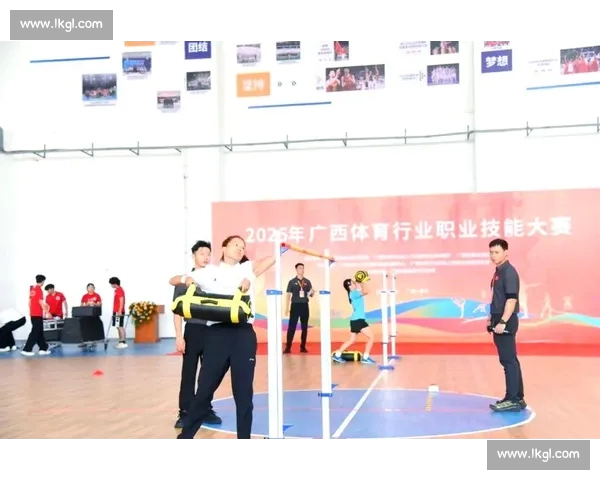 综合体育官方网站：打造全方位运动资讯平台，助力全民健身与体育竞技发展